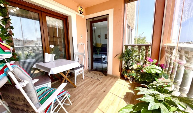 Segunda mano - Apartamento - Orihuela Costa - Villamartín