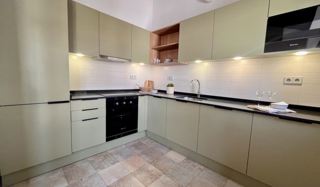 Begagnad - Radhus - Sucina