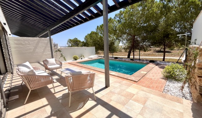 Begagnad - Radhus - Sucina