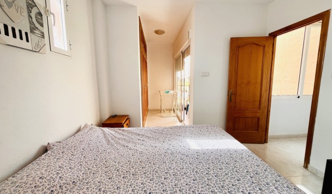 Sprzedaż - Lokal biznesowy - San Miguel de Salinas