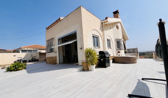 Begagnad - Villa - San Miguel de Salinas