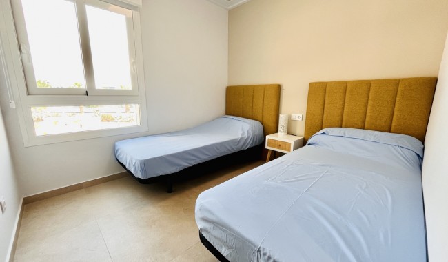Segunda mano - Apartamento - Guardamar - El Raso