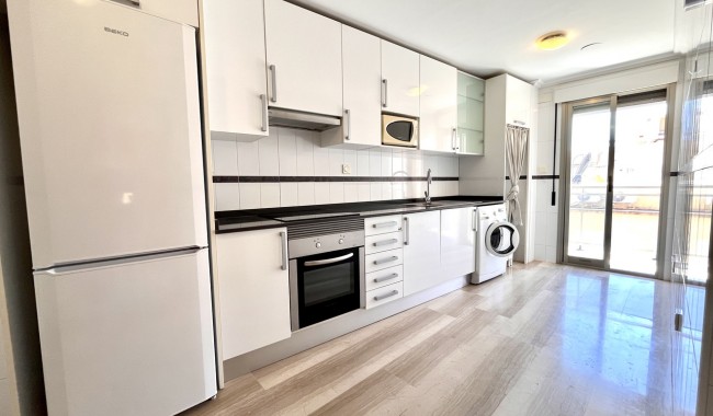 Segunda mano - Apartamento - Santa Pola