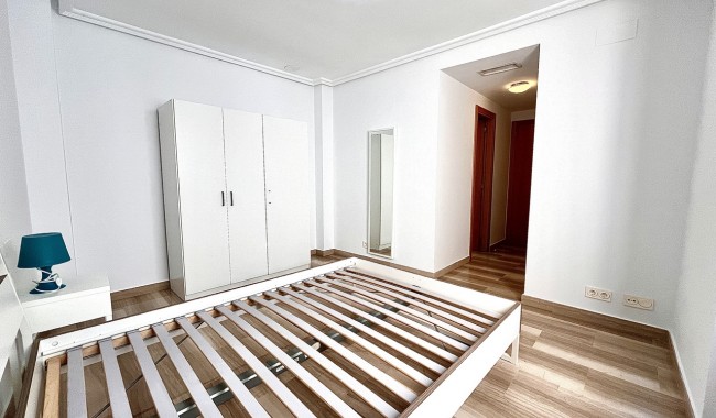 Segunda mano - Apartamento - Santa Pola