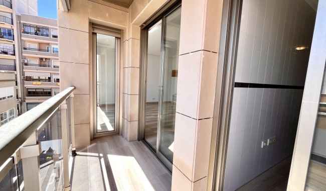 Segunda mano - Apartamento - Santa Pola