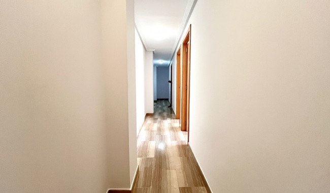 Segunda mano - Apartamento - Santa Pola