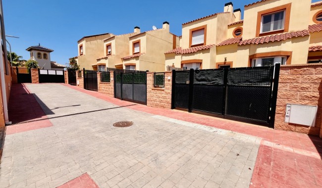 Brukt - Rekkehus - Orihuela Costa - Cabo Roig