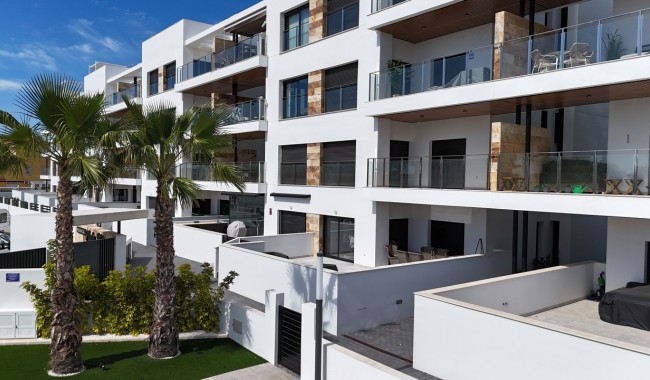 Resale - Apartment - Orihuela Costa - La Zenia