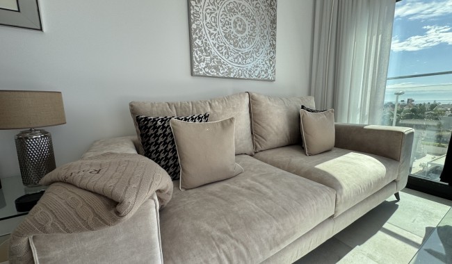 Resale - Apartment - Orihuela Costa - La Zenia