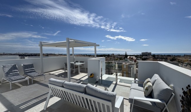 Resale - Apartment - Orihuela Costa - La Zenia