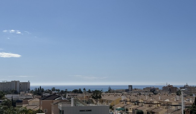 Resale - Apartment - Orihuela Costa - La Zenia