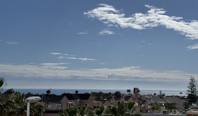 Resale - Apartment - Orihuela Costa - La Zenia