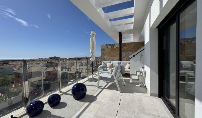 Resale - Apartment - Orihuela Costa - La Zenia