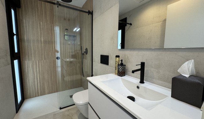 Resale - Apartment - Orihuela Costa - La Zenia