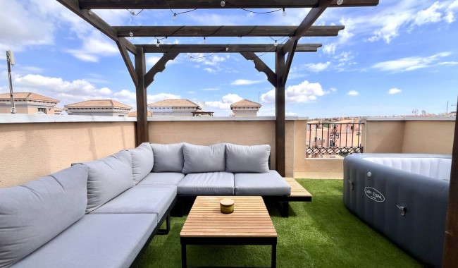 Resale - Townhouse - Orihuela Costa - Villamartín