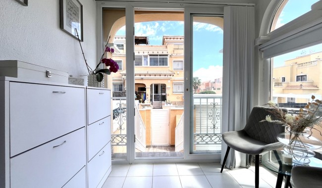 Resale - Townhouse - Orihuela Costa - Villamartín