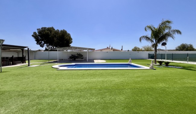 Brukt - Finca - Alcantarilla