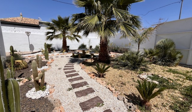 Brukt - Finca - Alcantarilla