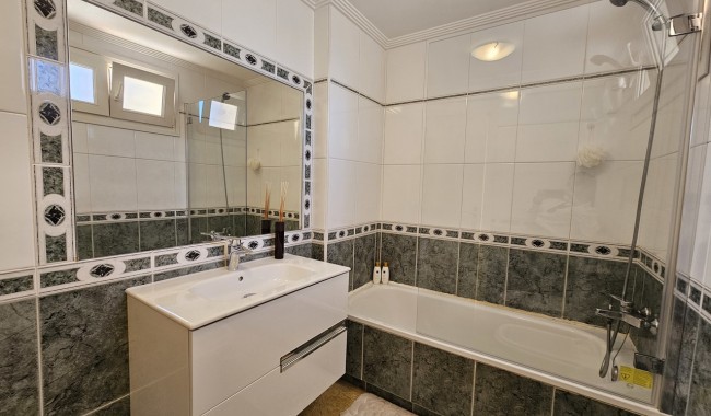 Segunda mano - Villa - Orihuela Costa - Cabo Roig