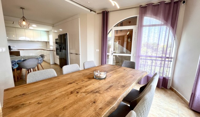 Brukt - Villa - Orihuela Costa - La Zenia