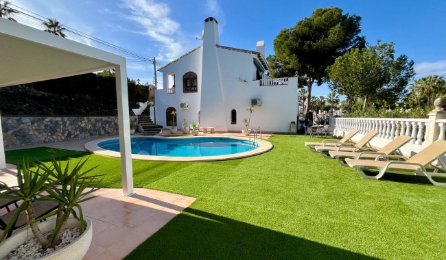 Segunda mano - Chalet - Orihuela Costa - Villamartín