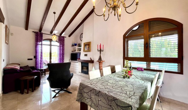 Segunda mano - Chalet - Orihuela Costa - Villamartín