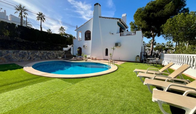 Segunda mano - Chalet - Orihuela Costa - Villamartín