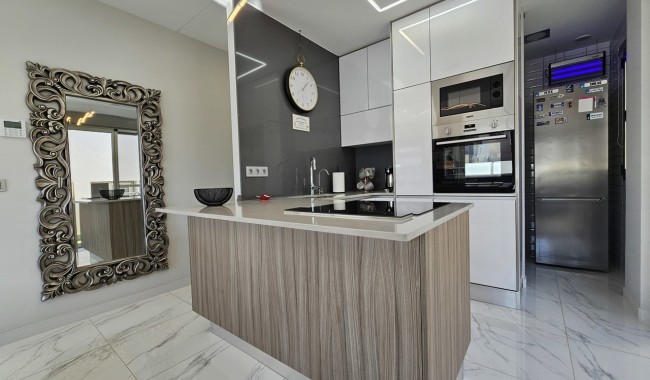 Segunda mano - Chalet - Orihuela Costa - Villamartín