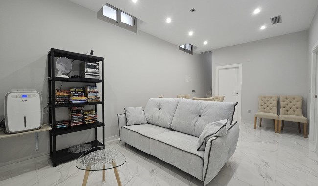 Segunda mano - Chalet - Orihuela Costa - Villamartín