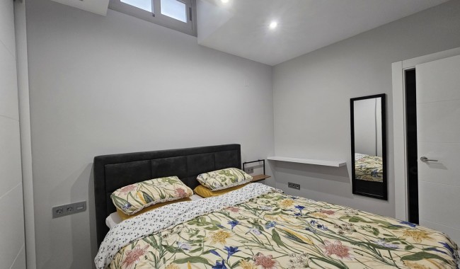 Segunda mano - Chalet - Orihuela Costa - Villamartín