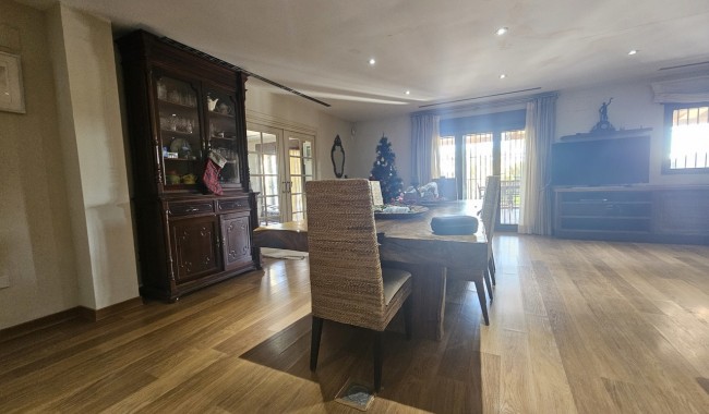 Resale - Villa - La Manga del Mar Menor - La Manga Club