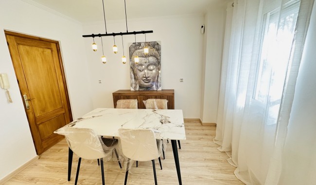 Begagnad - Villa - Orihuela - Orihuela Costa