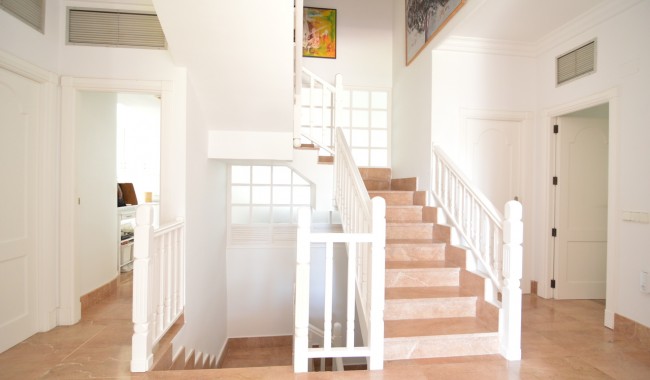 Sprzedaż - Willa - Torrevieja