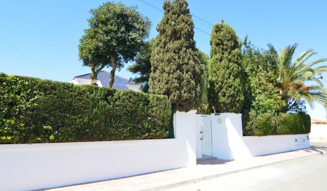 Sprzedaż - Willa - Torrevieja