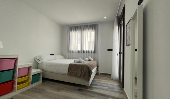 Segunda mano - Chalet - Torrevieja - Los Altos