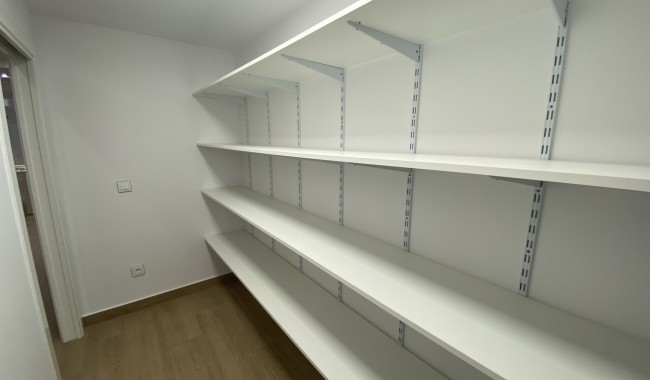 Resale - Villa - San Miguel de Salinas