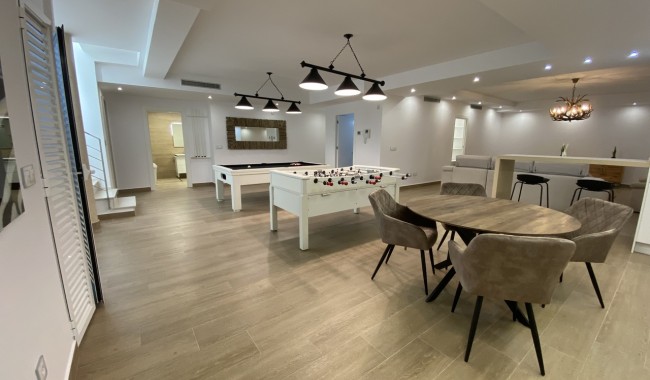 Resale - Villa - San Miguel de Salinas