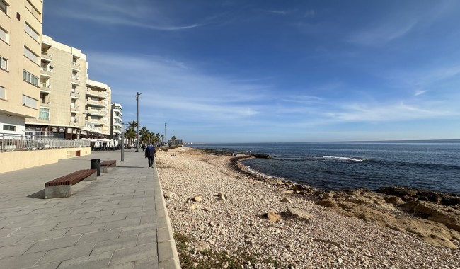Resale - Apartment - Torrevieja