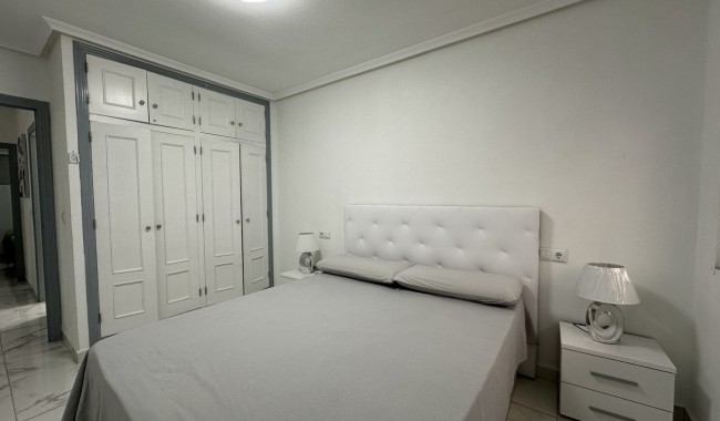 Resale - Apartment - Torrevieja