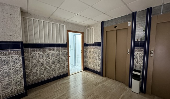 Resale - Apartment - Torrevieja