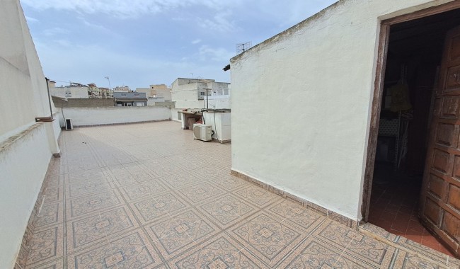 Brukt - Rekkehus - Benijófar