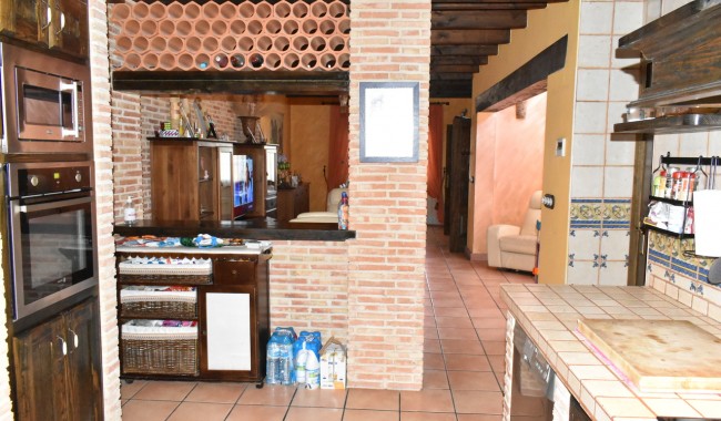 Sprzedaż - Kamienica - Algorfa