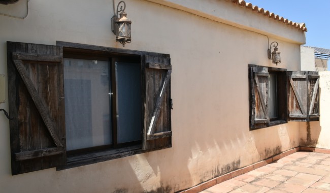 Sprzedaż - Kamienica - Algorfa