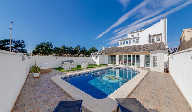 Sprzedaż - Willa - San Javier