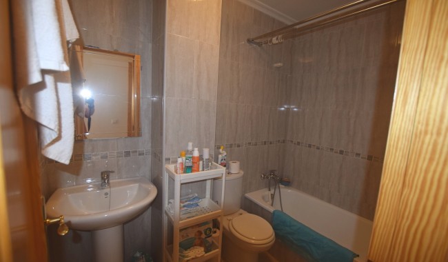 Resale - Apartment - Formentera del Segura