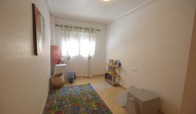 Resale - Apartment - Formentera del Segura