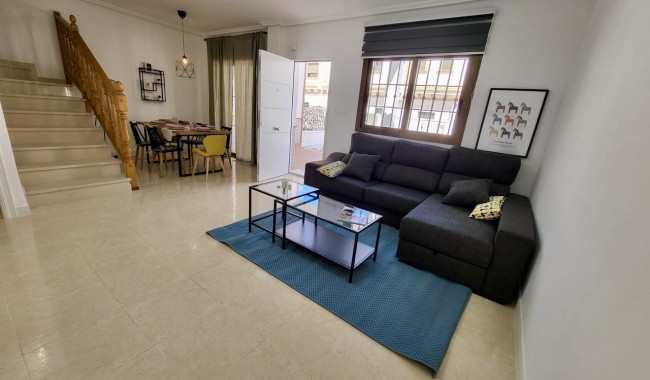 Begagnad - Radhus - San Miguel de Salinas