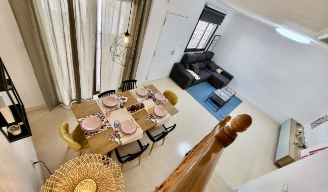 Begagnad - Radhus - San Miguel de Salinas