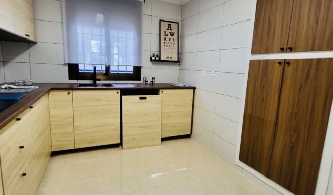 Begagnad - Radhus - San Miguel de Salinas