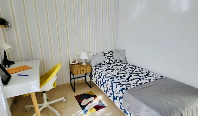 Begagnad - Radhus - San Miguel de Salinas